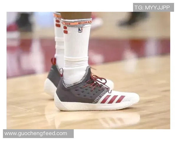 球星们纷纷选择穿AG足球鞋提升表现,这些球员到底有哪些人呢 球星们纷纷选择穿AG足球鞋提升表现,这些球员到底有哪些人呢