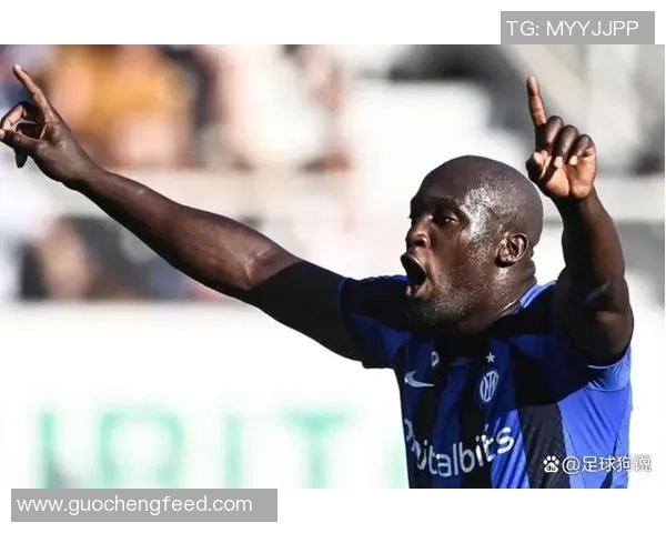 足球历史上球性最出色的球员是谁他在场上场下的表现如何 足球历史上球性最出色的球员是谁他在场上场下的表现如何