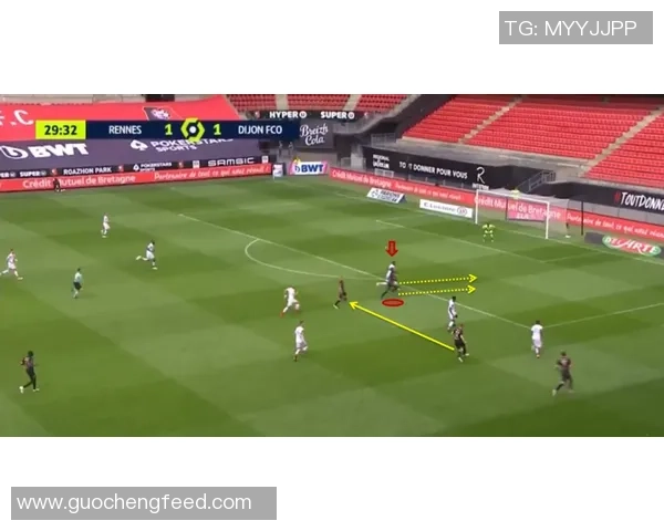 足球星卡制作工艺对比 哪些品牌更具收藏价值和品质保障